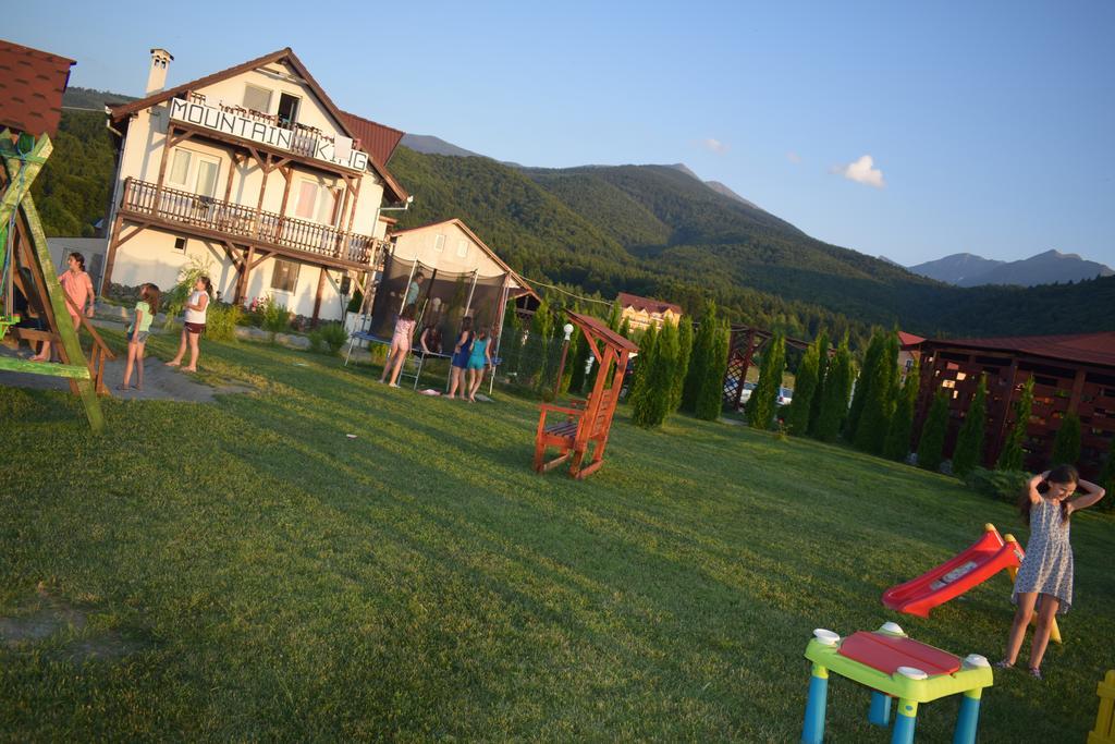 Pensiunea Mountain King Sîmbăta de Sus Εξωτερικό φωτογραφία